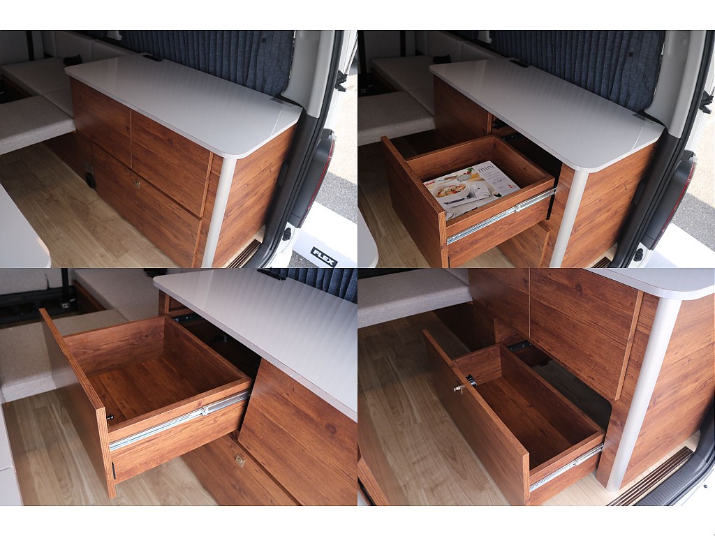 トヨタ ハイエースコミューター(8枚目)