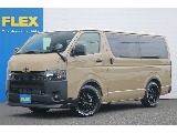 外装はマットブラックエディションでカスタム！ 内装はシートカバーにベッドキットを装着！ 趣味にもお仕事にも使えるカスタム車両！