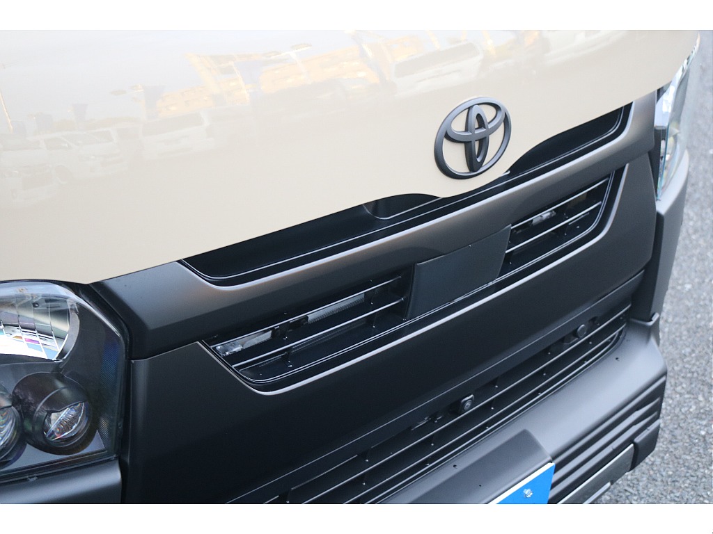 トヨタ ハイエースバン(18枚目)