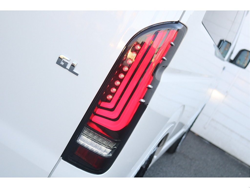 トヨタ ハイエース(24枚目)