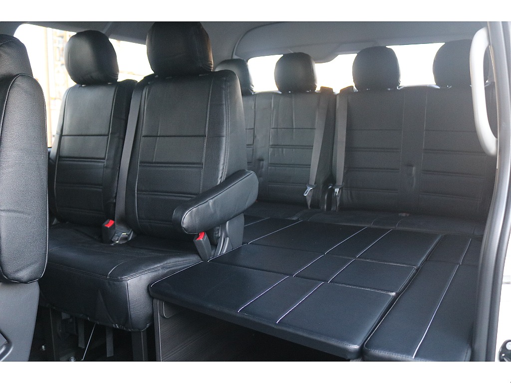 トヨタ ハイエース(28枚目)