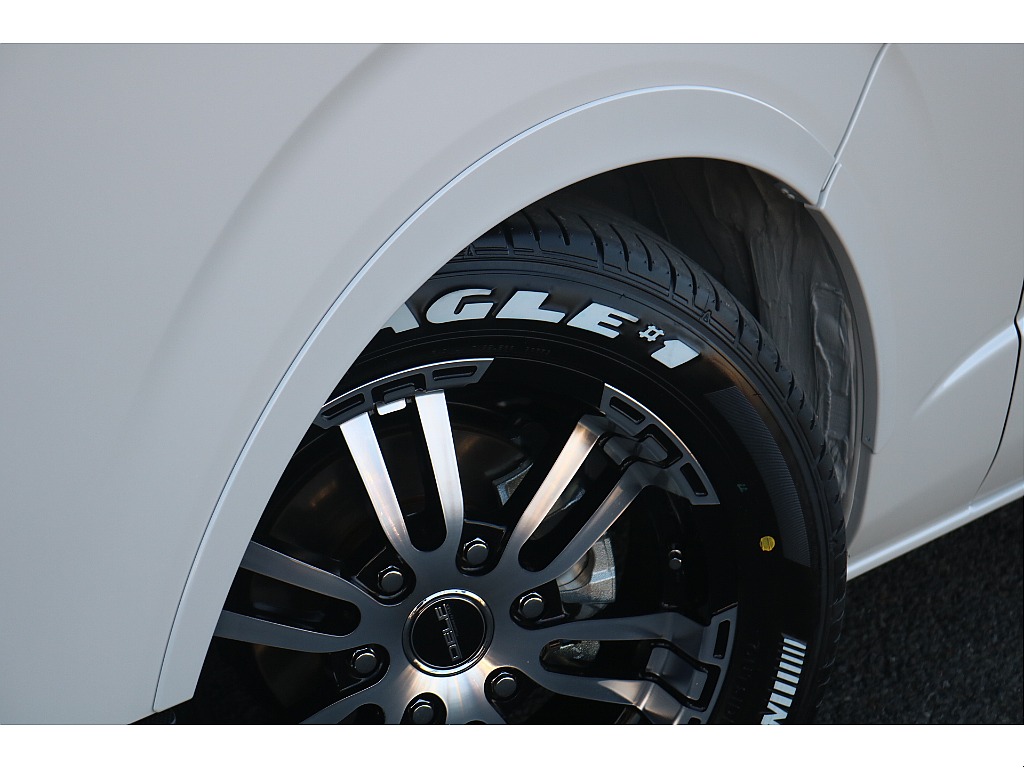 トヨタ ハイエース(33枚目)