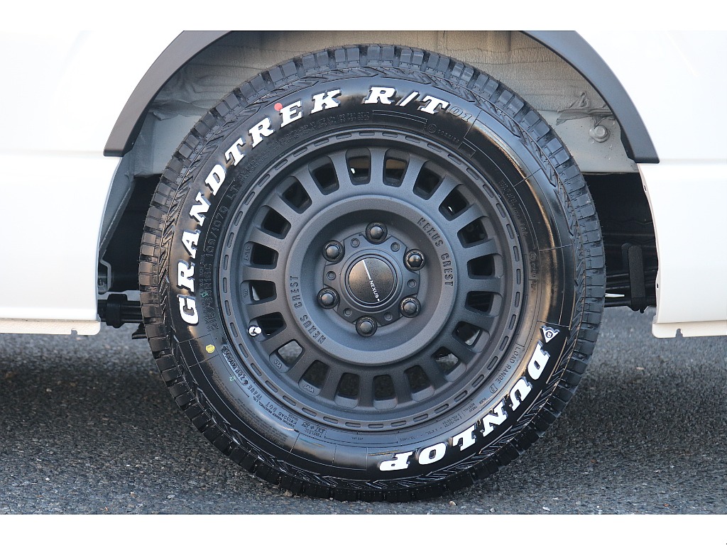 トヨタ ハイエースバン(27枚目)