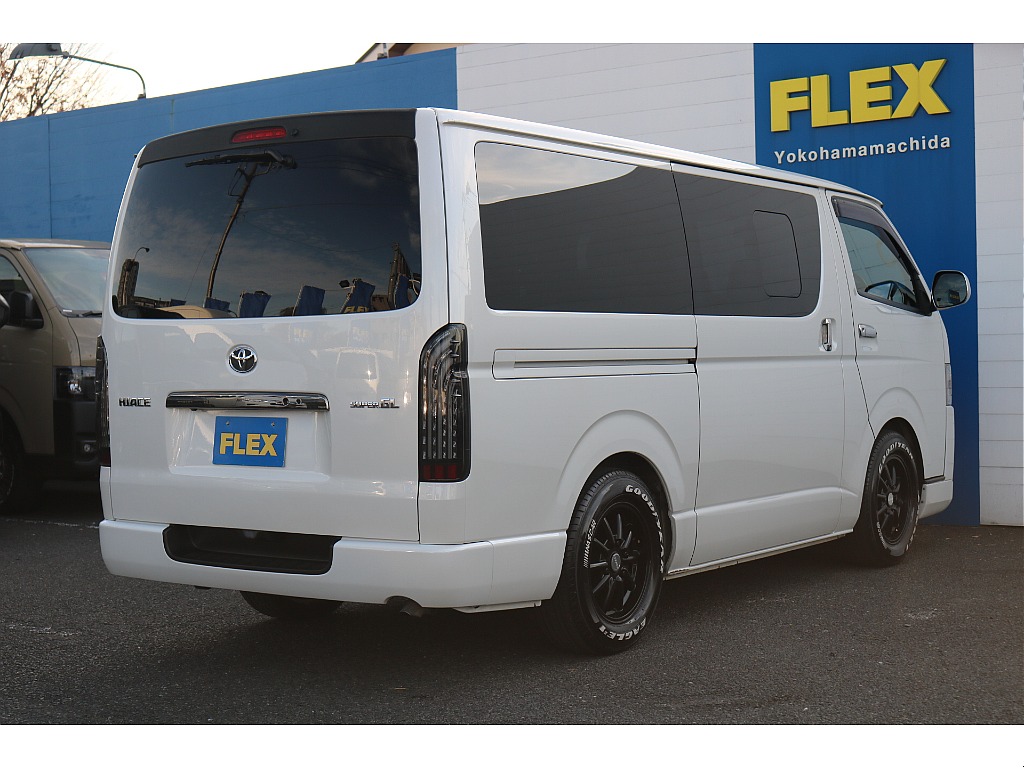 トヨタ ハイエースバン(33枚目)