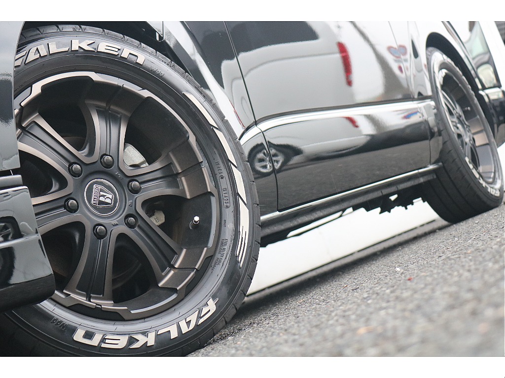 トヨタ ハイエースバン(27枚目)