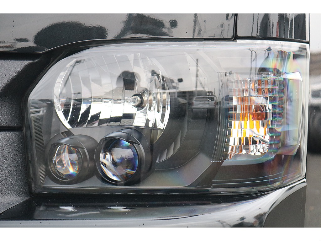トヨタ ハイエースバン(30枚目)