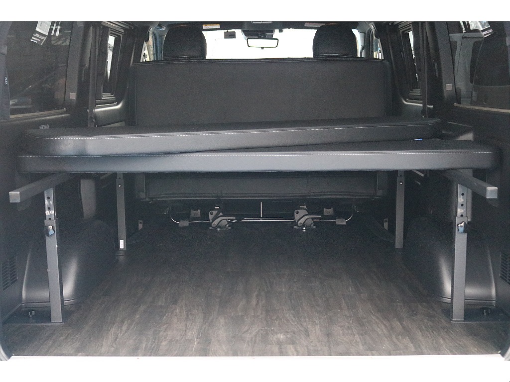 トヨタ ハイエースバン(34枚目)