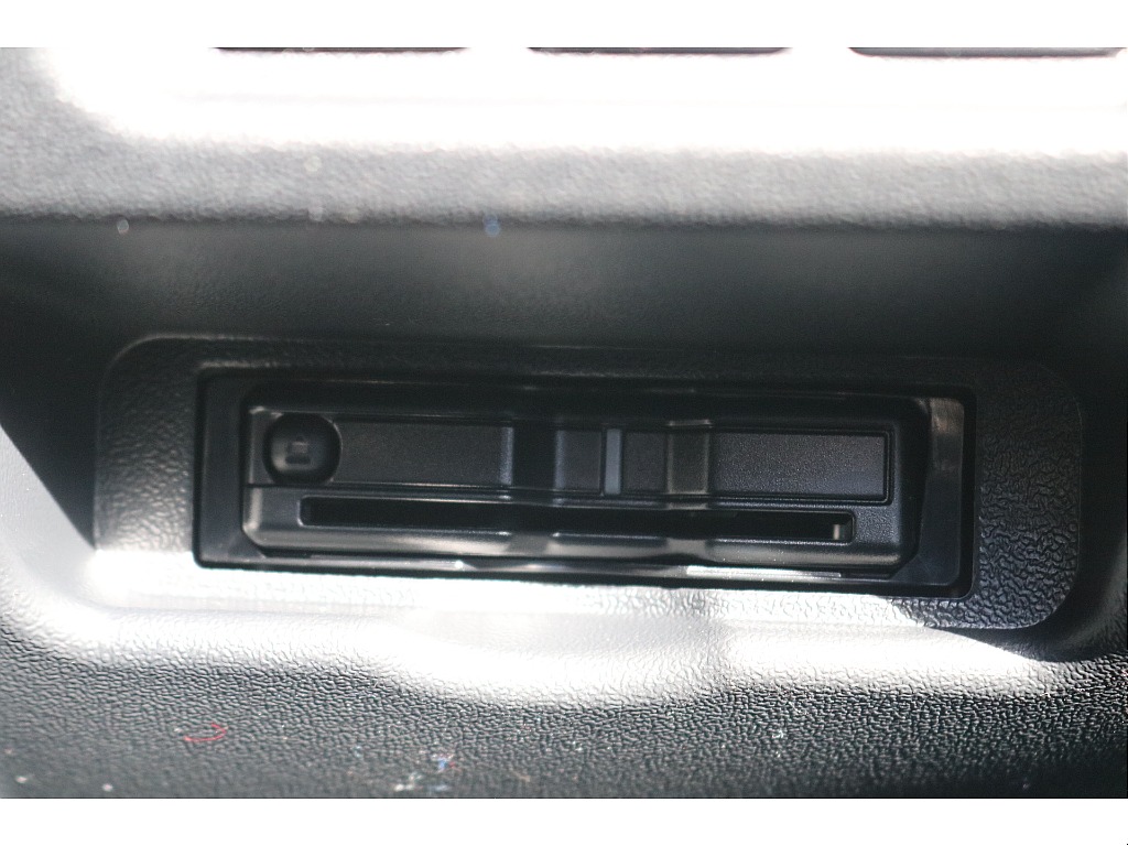 トヨタ ハイエース(15枚目)