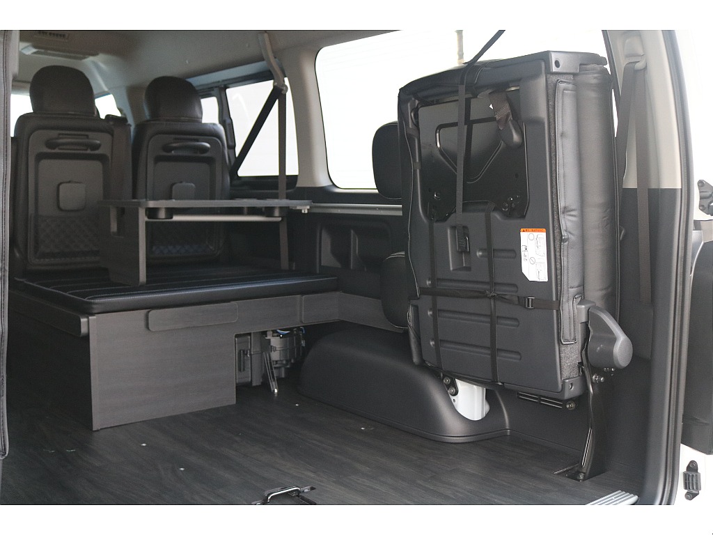 トヨタ ハイエース(35枚目)