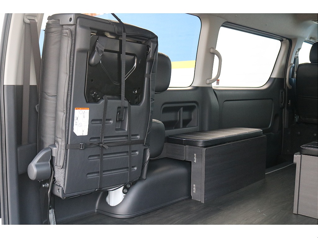 トヨタ ハイエース(36枚目)