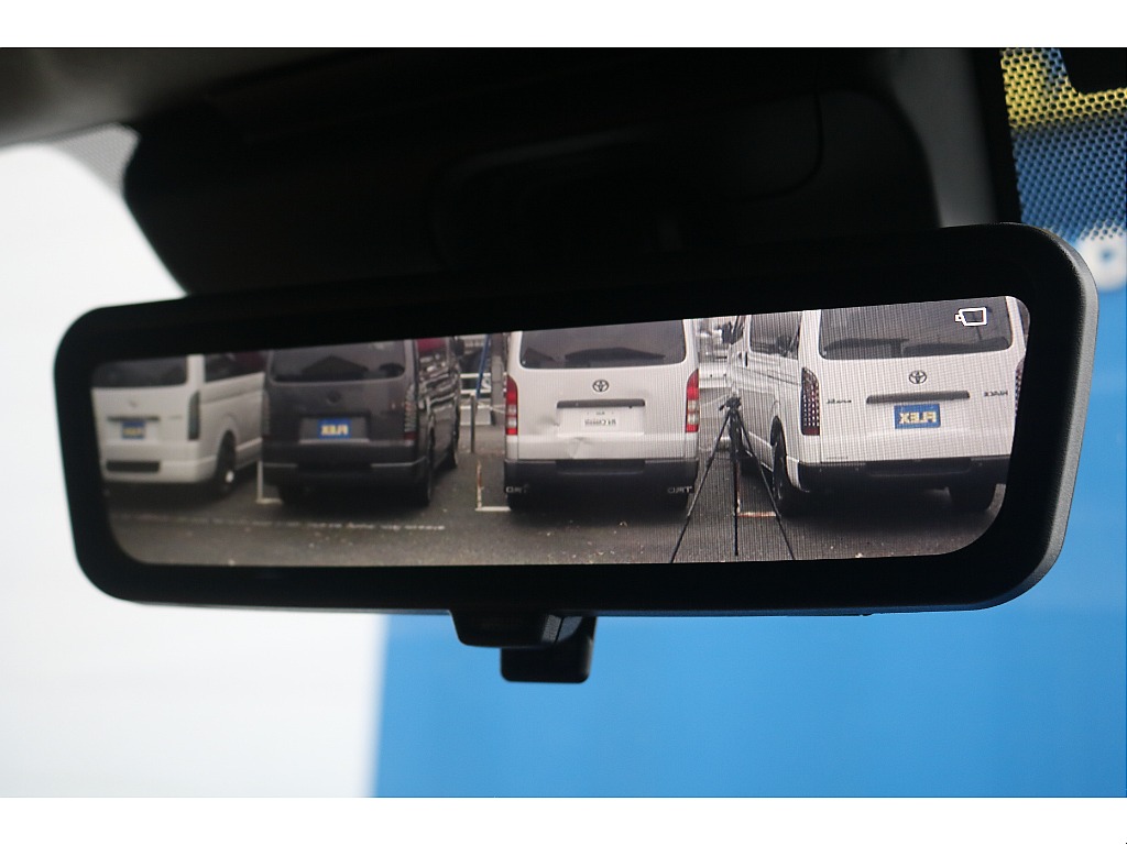 トヨタ ハイエースバン(11枚目)