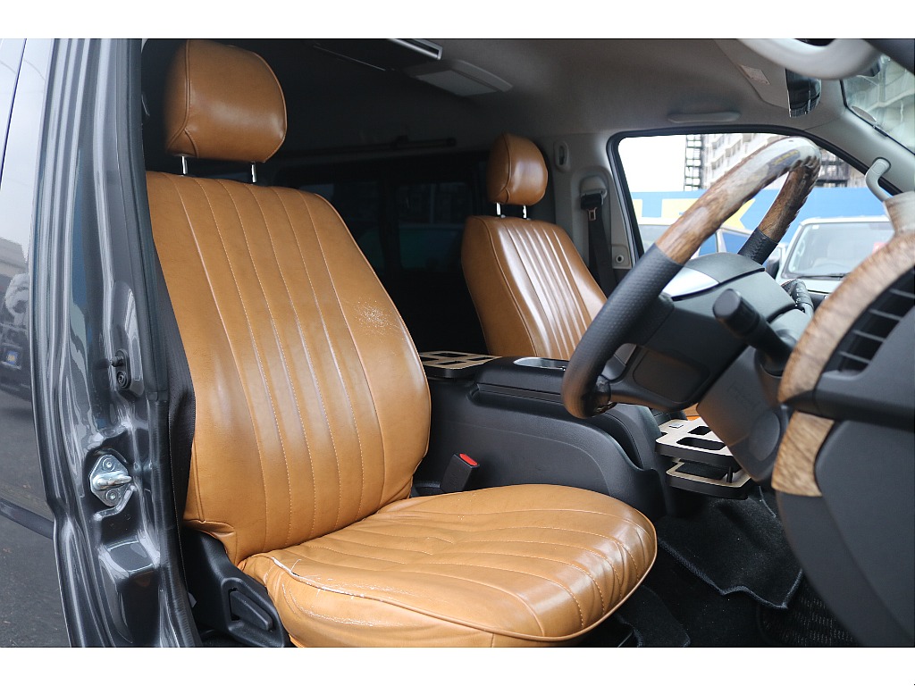 トヨタ ハイエースバン(40枚目)