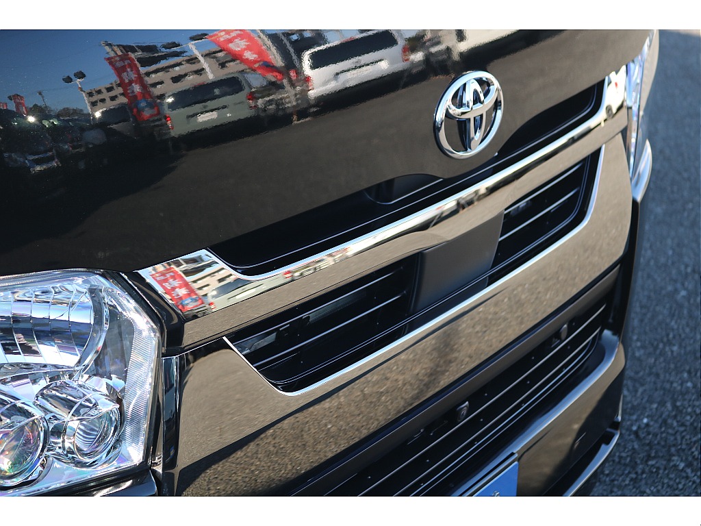 トヨタ ハイエースバン(24枚目)