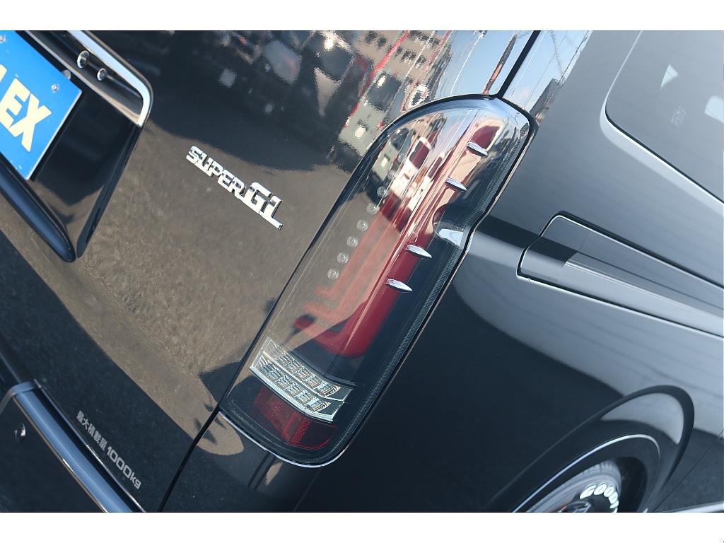 トヨタ ハイエースバン(26枚目)