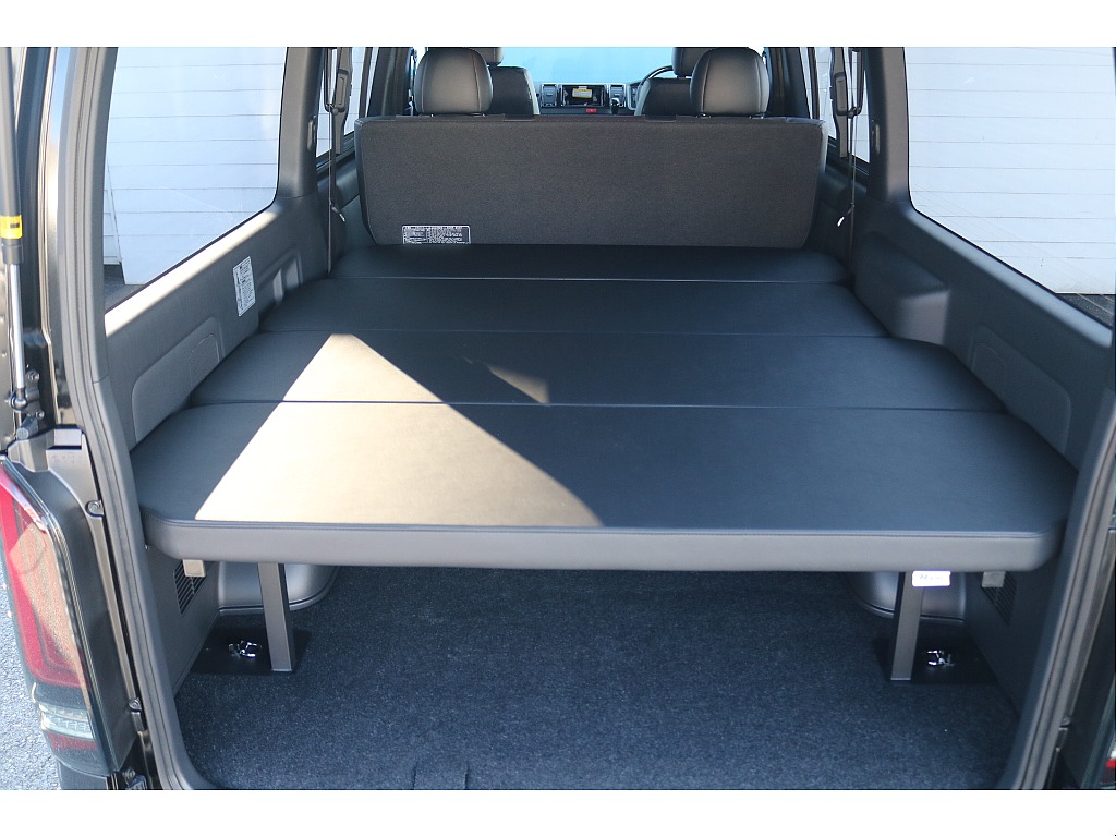 トヨタ ハイエースバン(30枚目)