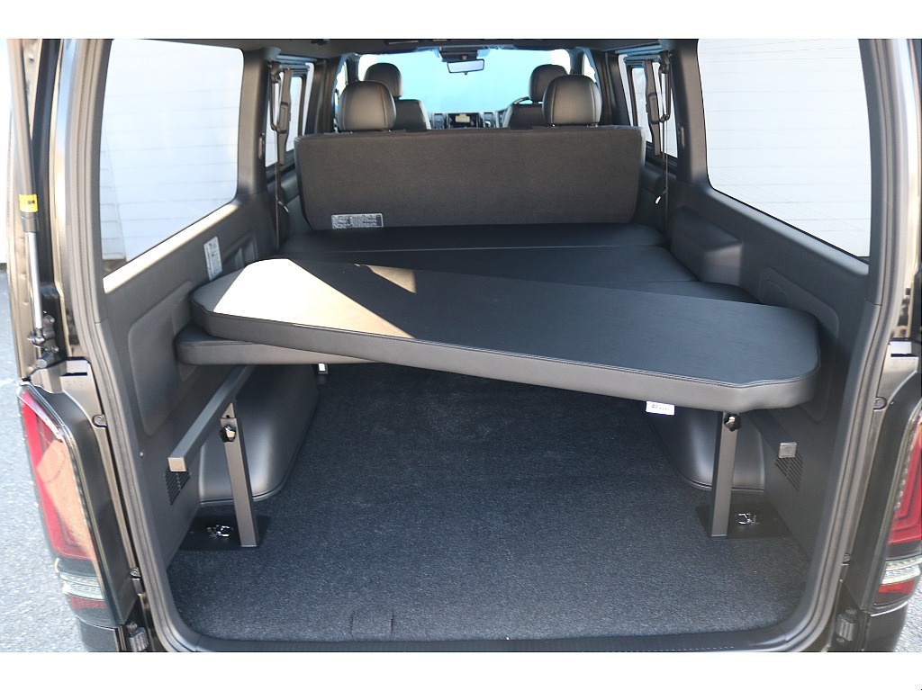 トヨタ ハイエースバン(32枚目)