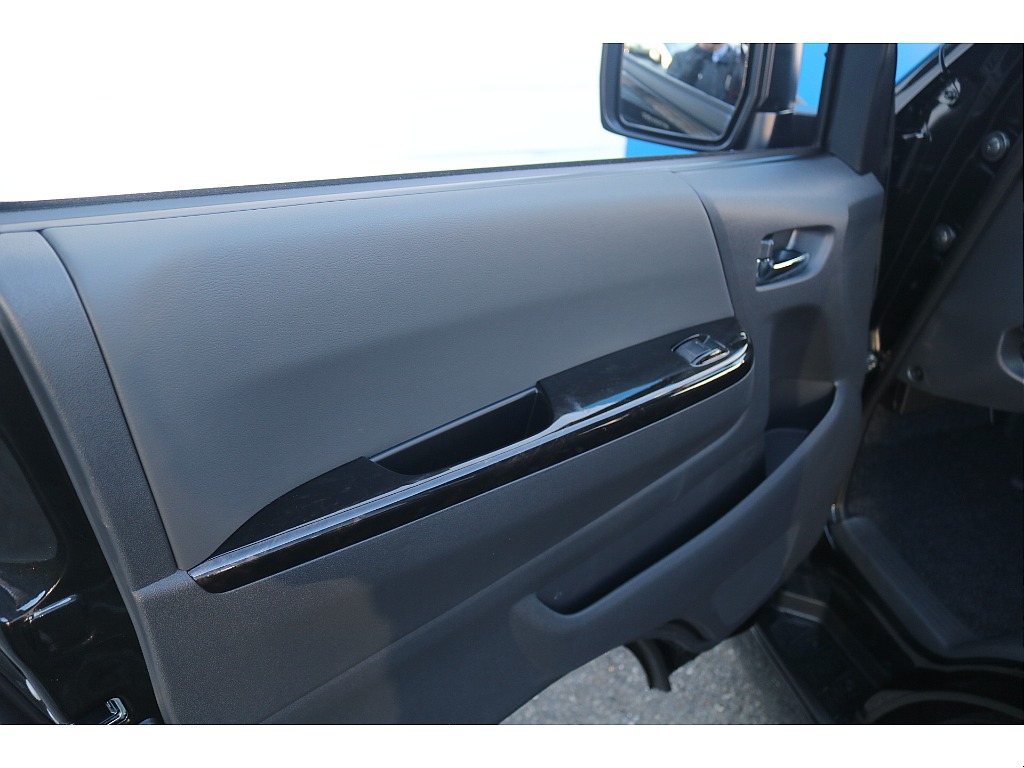 トヨタ ハイエースバン(37枚目)