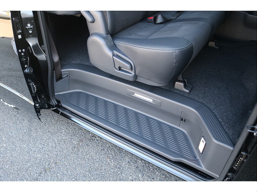 トヨタ ハイエースバン(39枚目)