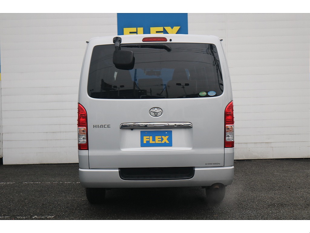 トヨタ ハイエースバン(20枚目)