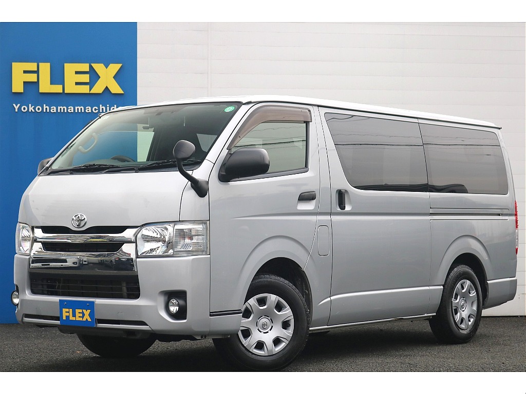 トヨタ ハイエースバン(1枚目)