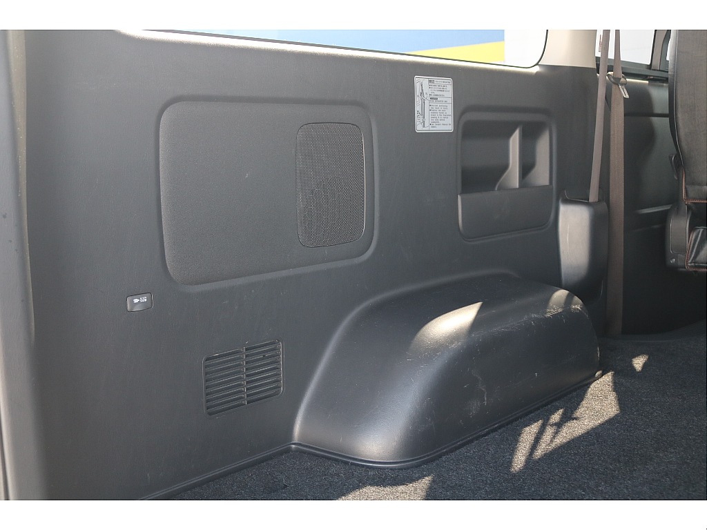 トヨタ ハイエースバン(20枚目)