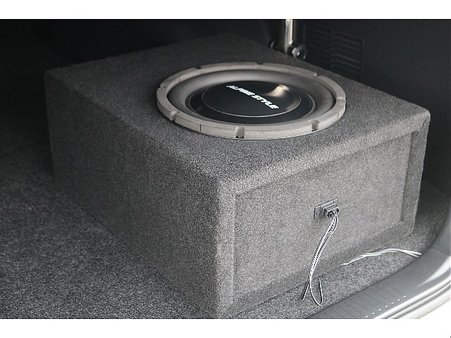 アルパイン　サブウーファー！