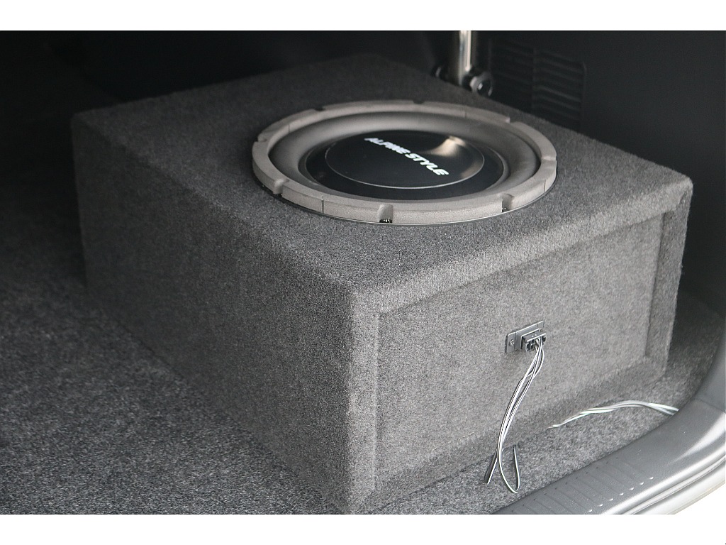 トヨタ ハイエースバン(32枚目)