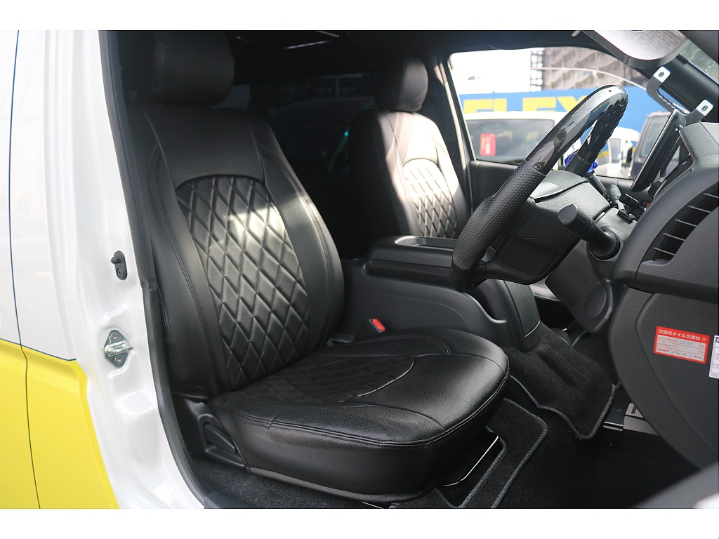 トヨタ ハイエースバン(34枚目)