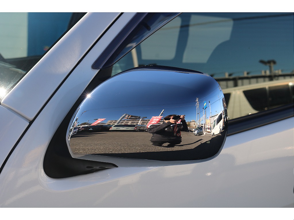 トヨタ ハイエースバン(16枚目)