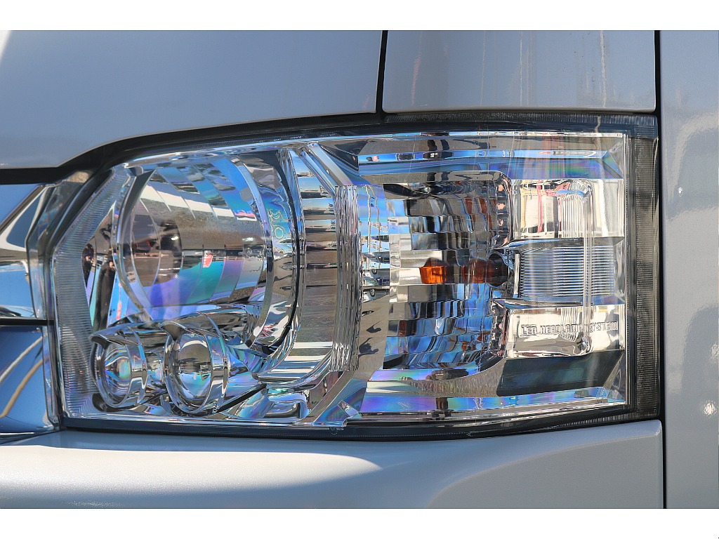 トヨタ ハイエースバン(22枚目)