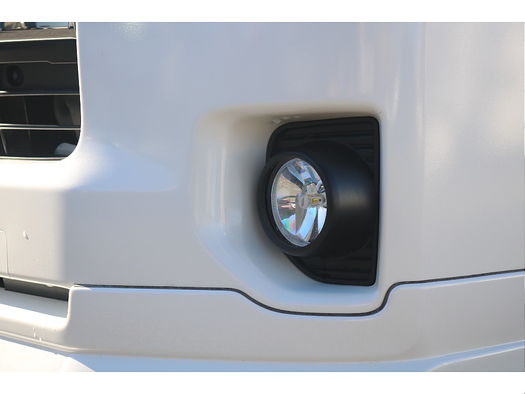 トヨタ ハイエースバン(23枚目)