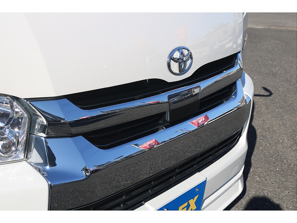 トヨタ ハイエースバン(24枚目)