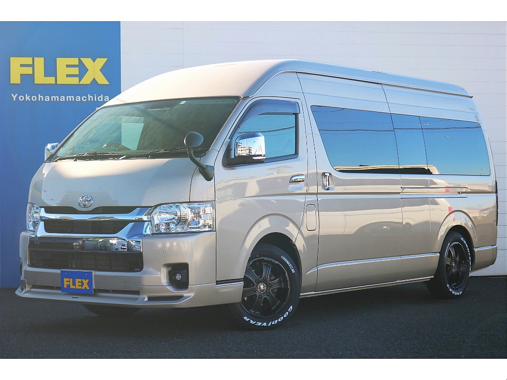 トヨタ ハイエース(1枚目)