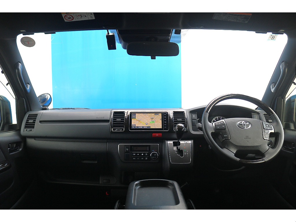 トヨタ ハイエースバン(15枚目)