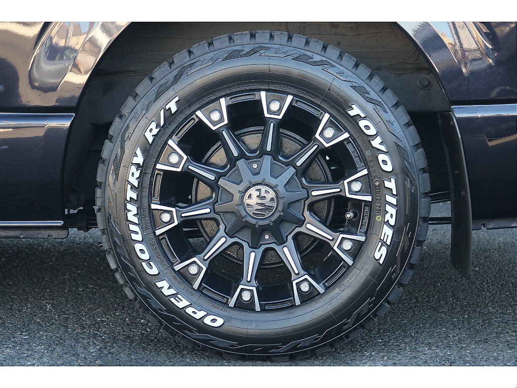 トヨタ ハイエースバン(11枚目)