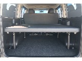 トヨタ ハイエースバン(2枚目)