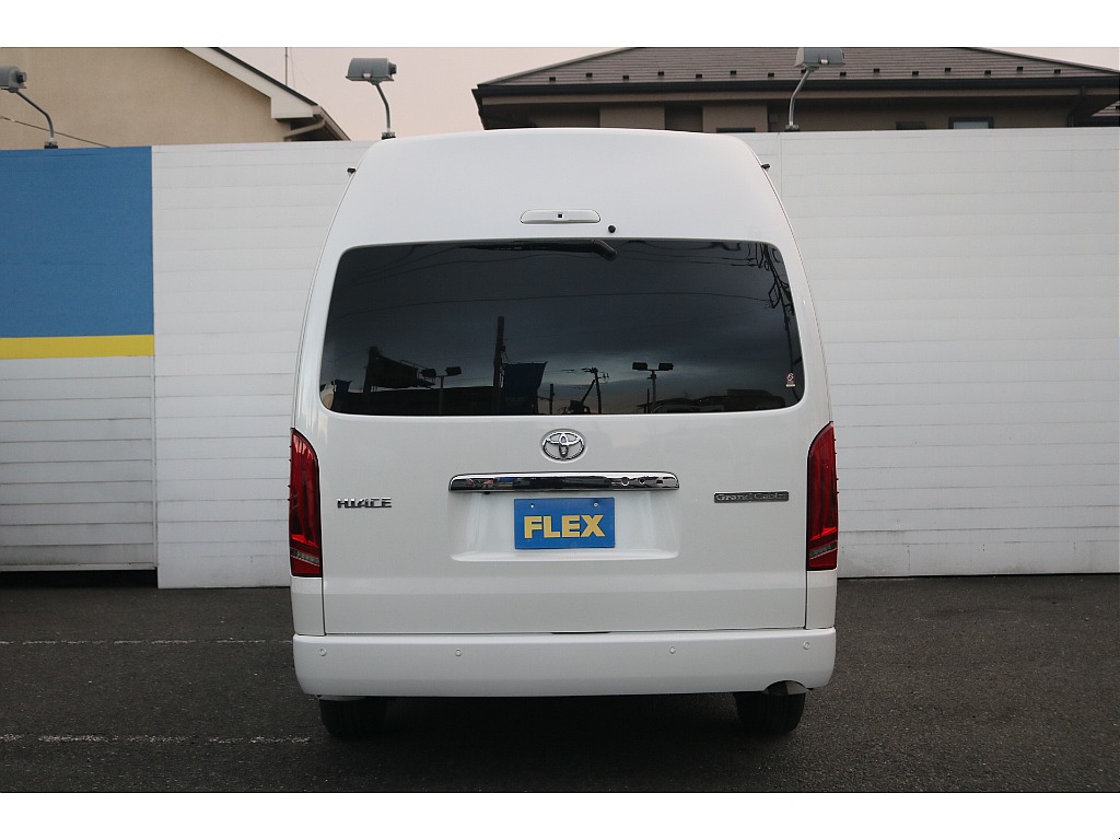 トヨタ ハイエース(16枚目)