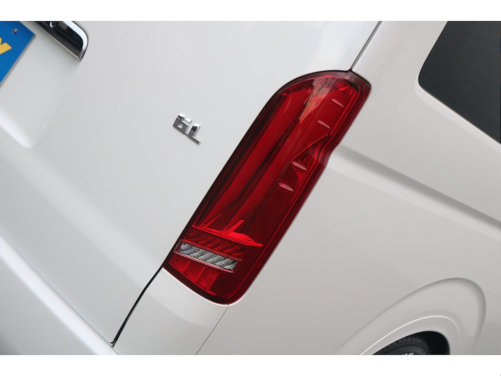 トヨタ ハイエース(9枚目)