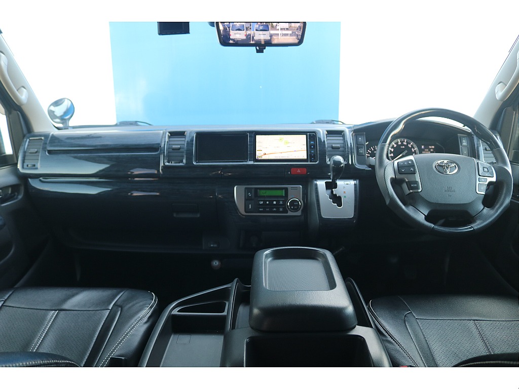 トヨタ ハイエース(20枚目)