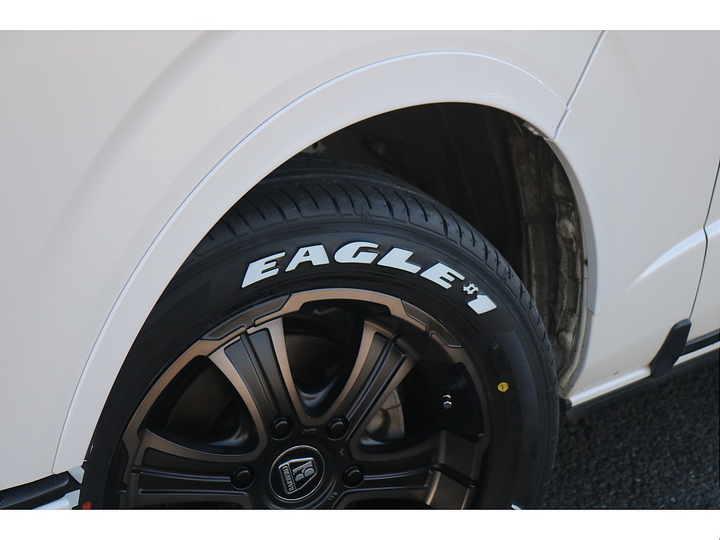 トヨタ ハイエース(9枚目)