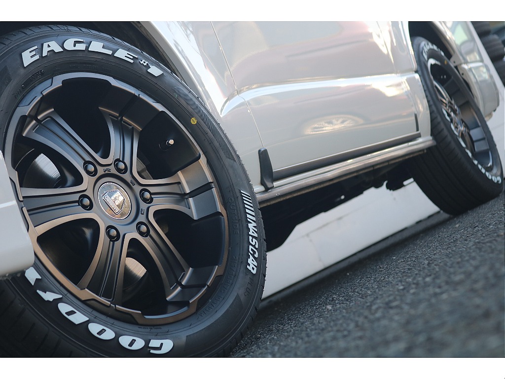 トヨタ ハイエース(10枚目)