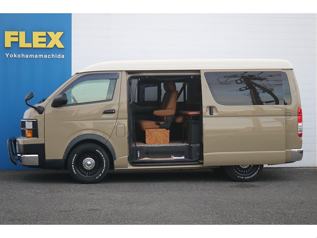 トヨタ ハイエース(14枚目)