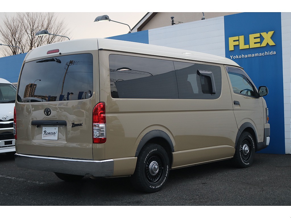 トヨタ ハイエース(17枚目)