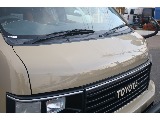 トヨタ ハイエース(4枚目)