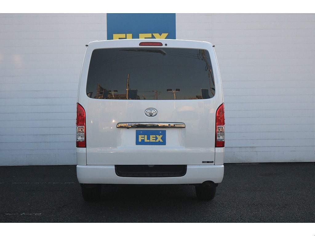 トヨタ ハイエースバン(20枚目)