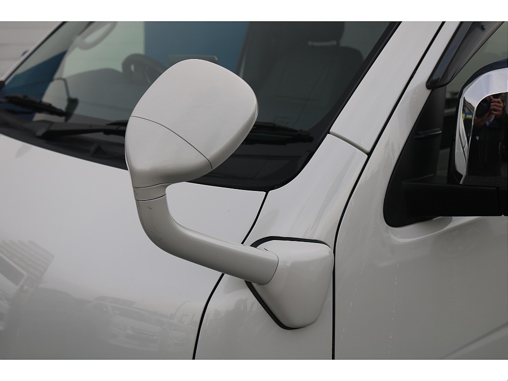 トヨタ ハイエース(7枚目)