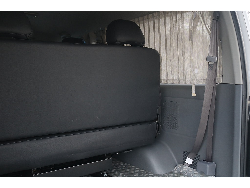 トヨタ レジアスエース(10枚目)