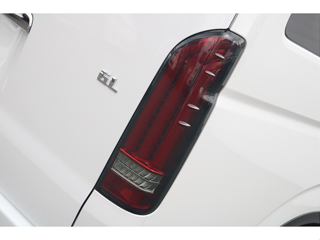 トヨタ ハイエース(11枚目)