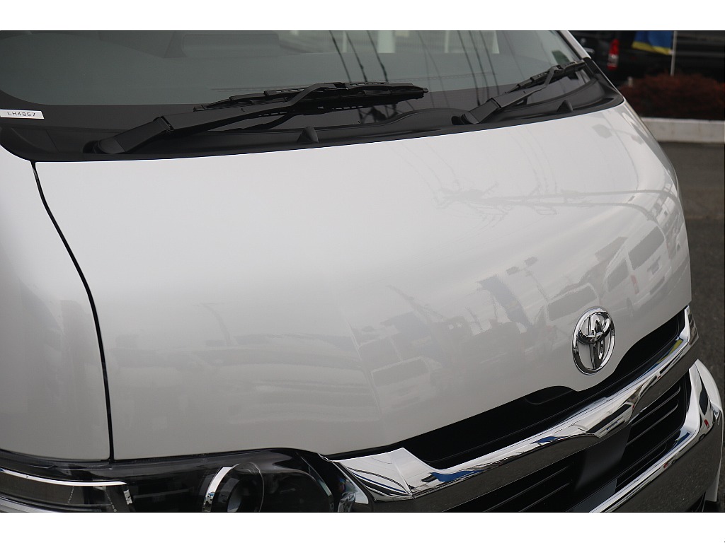 トヨタ ハイエース(15枚目)