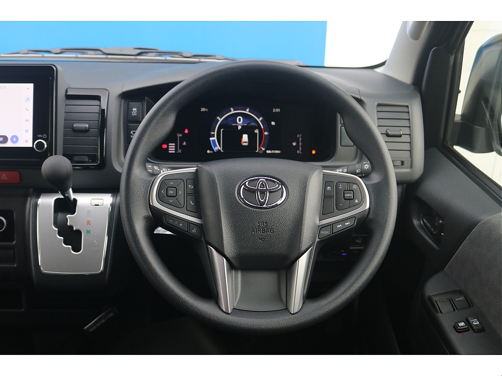 トヨタ ハイエース(23枚目)